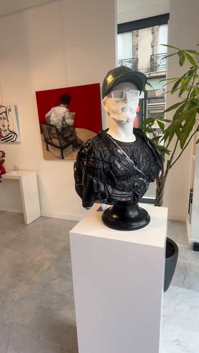 [ JAMIN • En Exposition]

À découvrir jusqu’au 14 février ✨

Une sélection variée et colorée 🎨 
Vous souhaitez visualiser une œuvre chez vous ?
N’hésitez pas à nous contacter 
Contact@galerie-ventdescimes.com
#galerieventdescimes #grenobleart #davidjamin 
#davidjaminseoul #contemporaryart